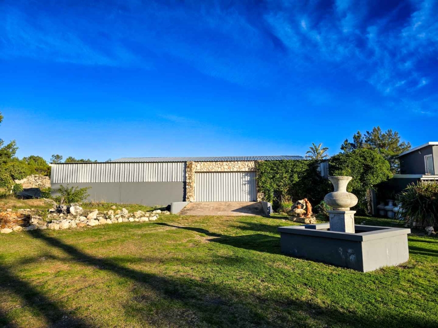 3 Bedroom Property for Sale in Stilbaai Western Cape